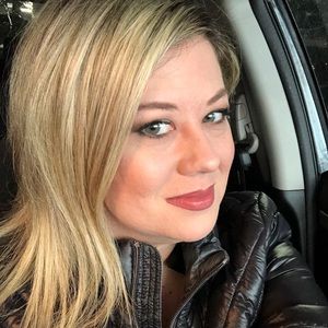 Meet your Posher, Donna